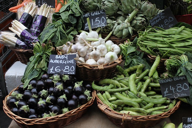 Fresh food market